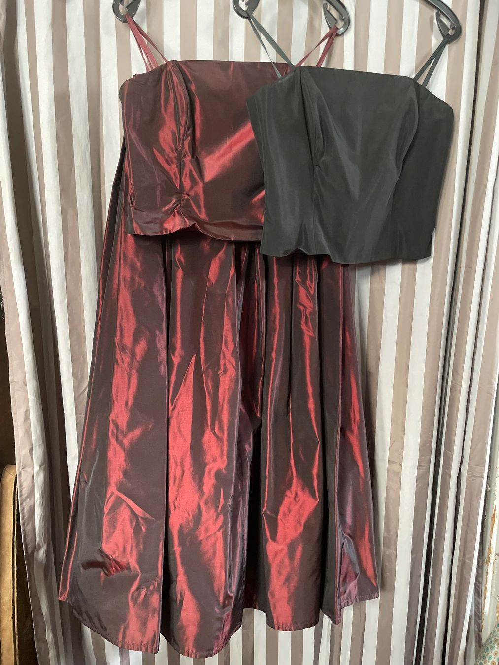 Vestiti: Ella Singh Abendkleid, 4 Teile, Seide, Gr 40 – Usato da Baar venduto da koala9 2
