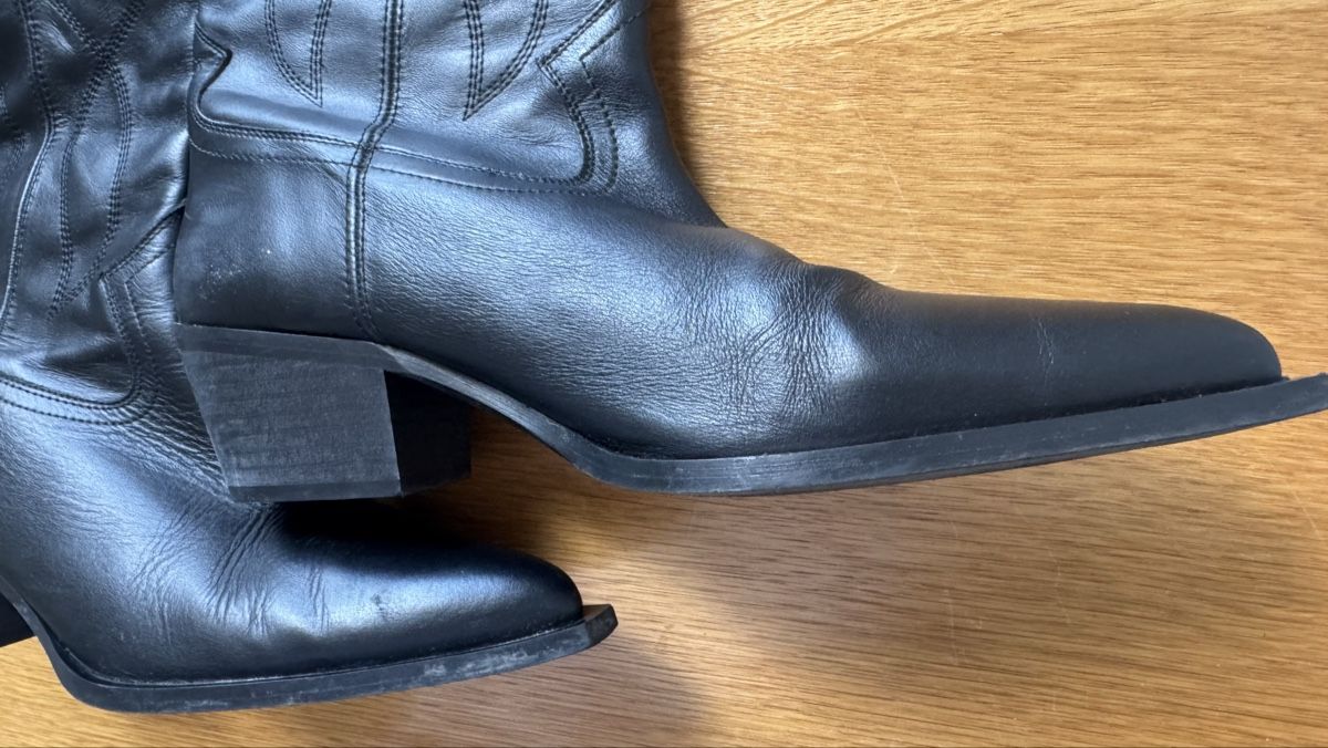 Zara Chaussures femmes: Schwarze Cowboystiefel Gr. 41. – D'occasion à Zürich par ber_78xz 9