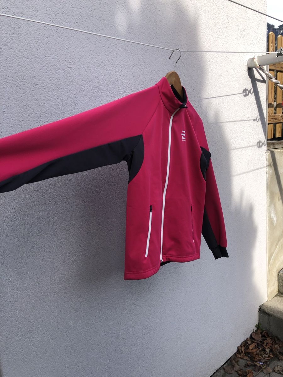 Daehlie Giacche: Daehlie Langlauf Jacke S – Usato da Fribourg venduto da ann_l9b7 3