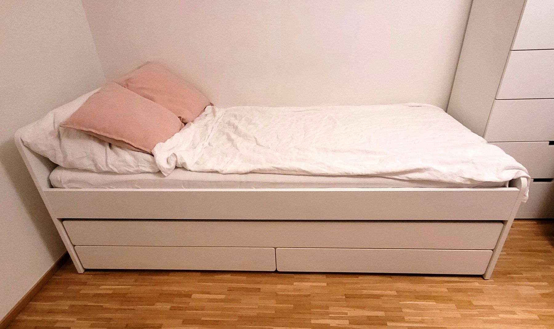 Ikea Lits: SLÄKT Ikea Bett – D'occasion à Zürich par Thowi72 1