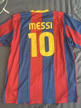 Fc Barcelona Trikot Messi Nr10 Grösse XL Fake