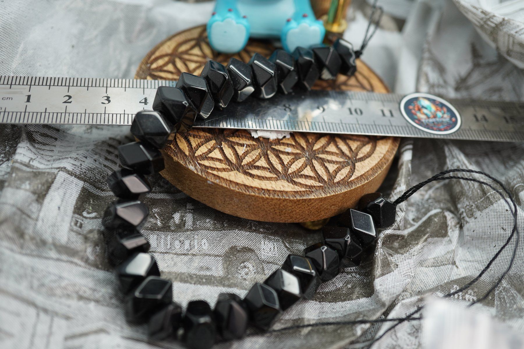 Minéraux & Lithothérapie: Obsidian     xForm   Strang   (Räumung!) – Neuf avec emballage d'origine à Eschenbach SG par topstone