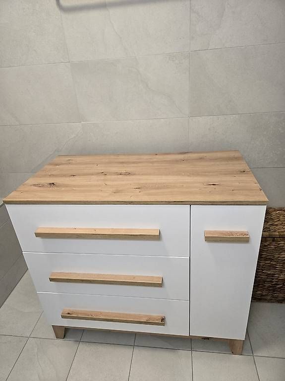 Fasciatoi & Accessori: magnifique commode / table à langer – Nuovo e nell'imballaggio originale da Châtel-St-Denis venduto da Gdch 1