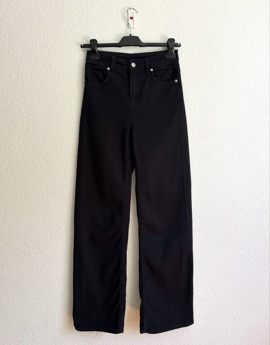 H&M Jeans: H&M Wide Leg Jeans – Usato da Chur venduto da faja7000