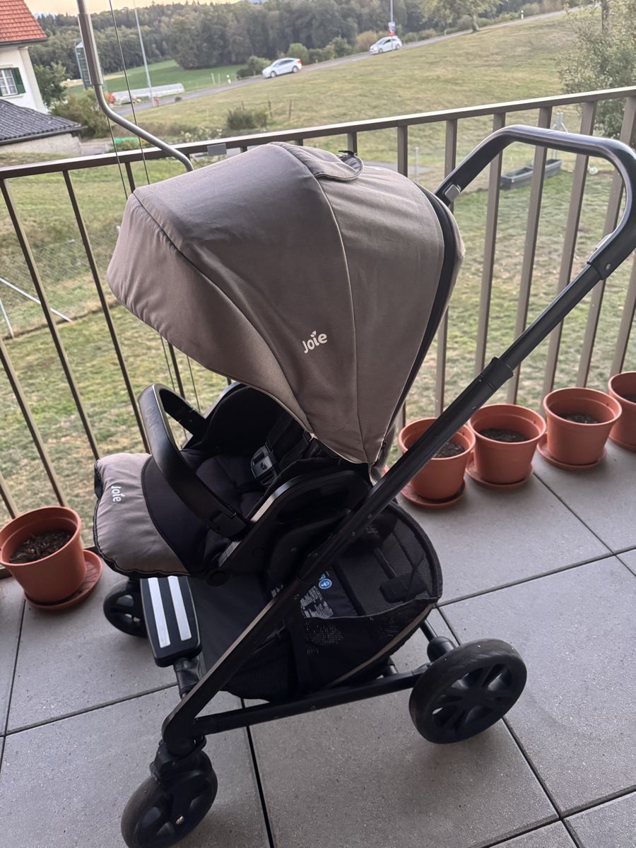 Joie Poussette: poussette pour bébé Joie – D'occasion à Matran par hev_7dtd