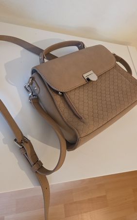 Umhängetasche in beige