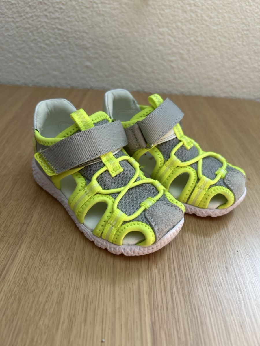 Elefanten Scarpe da uomo: Kinderschuhe Grösse 21 – Nuovo (secondo la descrizione) da Uznach venduto da nerkic 1