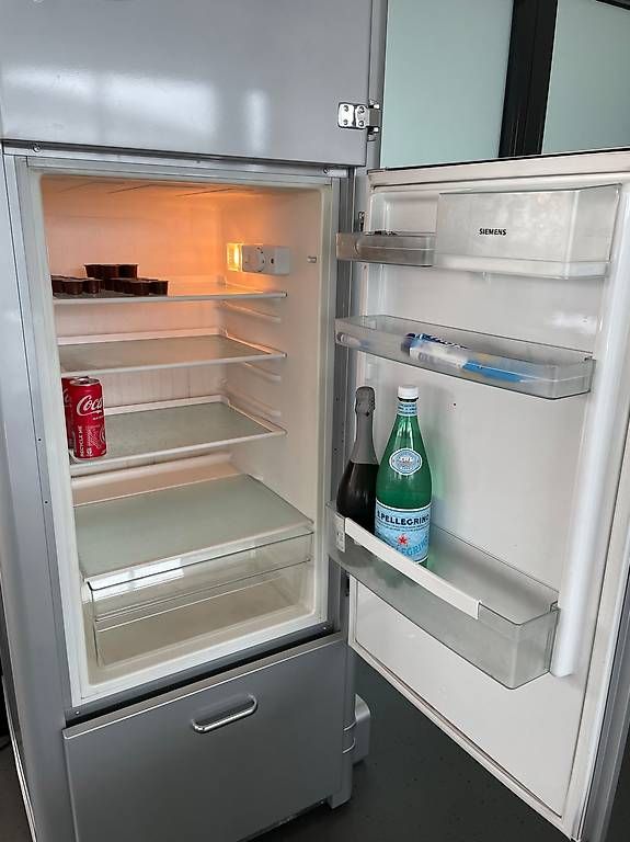 Frigoriferi: Design Kühlschrank – Usato da Auw venduto da Sappelt 1