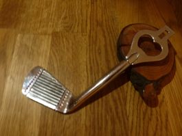 Schöner Flaschenöffner Golfschläger