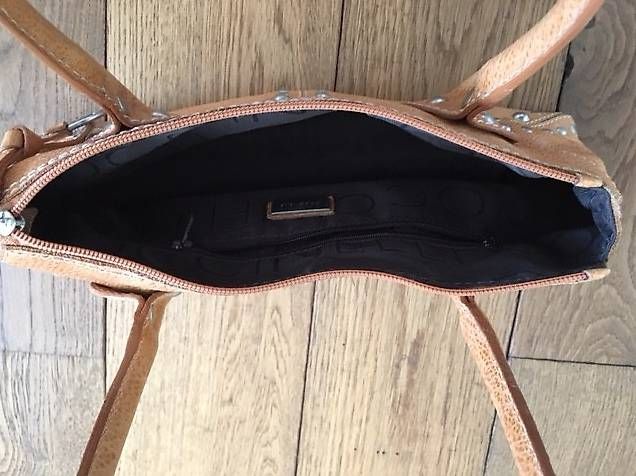 Borse da donna: Handtasche von Cocinelle – Usato da Ried b. Kerzers venduto da Patricia_69 2