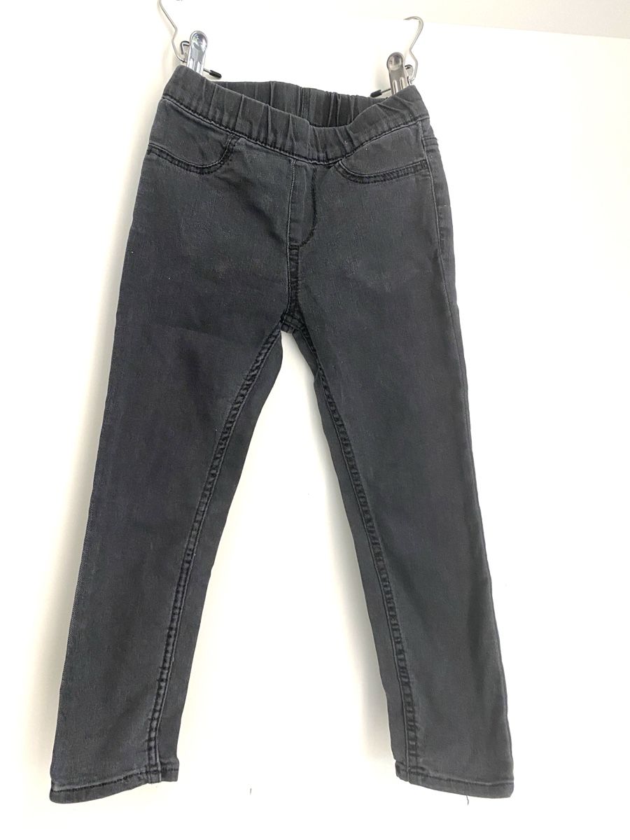 H&M Pantaloni: Jeggings H&M – Usato da St.Gallen venduto da lenna8