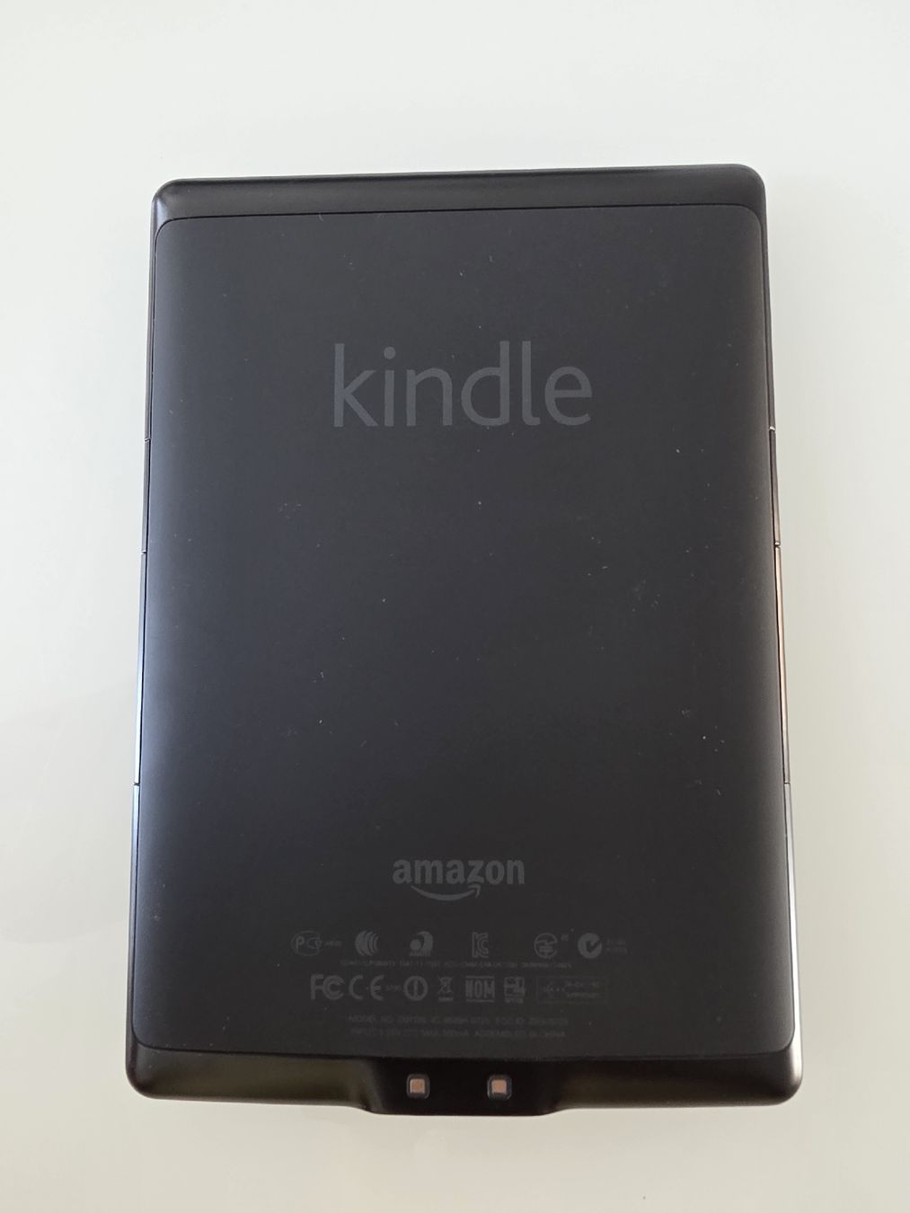 Amazon Tablettes PC: Amazon Kindle E-Reader sehr guter Zustand – D'occasion à Kriens par eldo1990 1