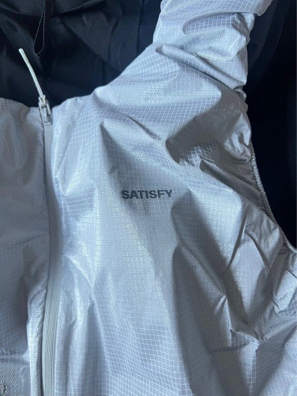 Gilets: SATISFY SilverShell Modular Thermal Vest – Neuf avec emballage d'origine à Lausanne par hcomme 4