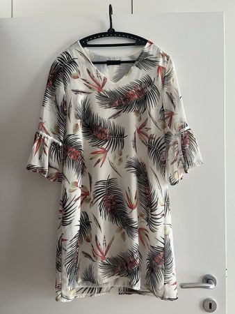 Damen Kleid Anouk weiss mit Blattmuster