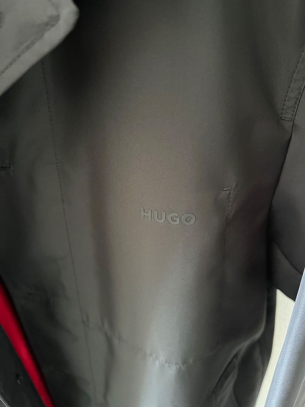 Hugo Boss Cappotti: Original Hugo Boss Trenchcoat – Nuovo (secondo la descrizione) da Frauenfeld venduto da isa_9cy7 2