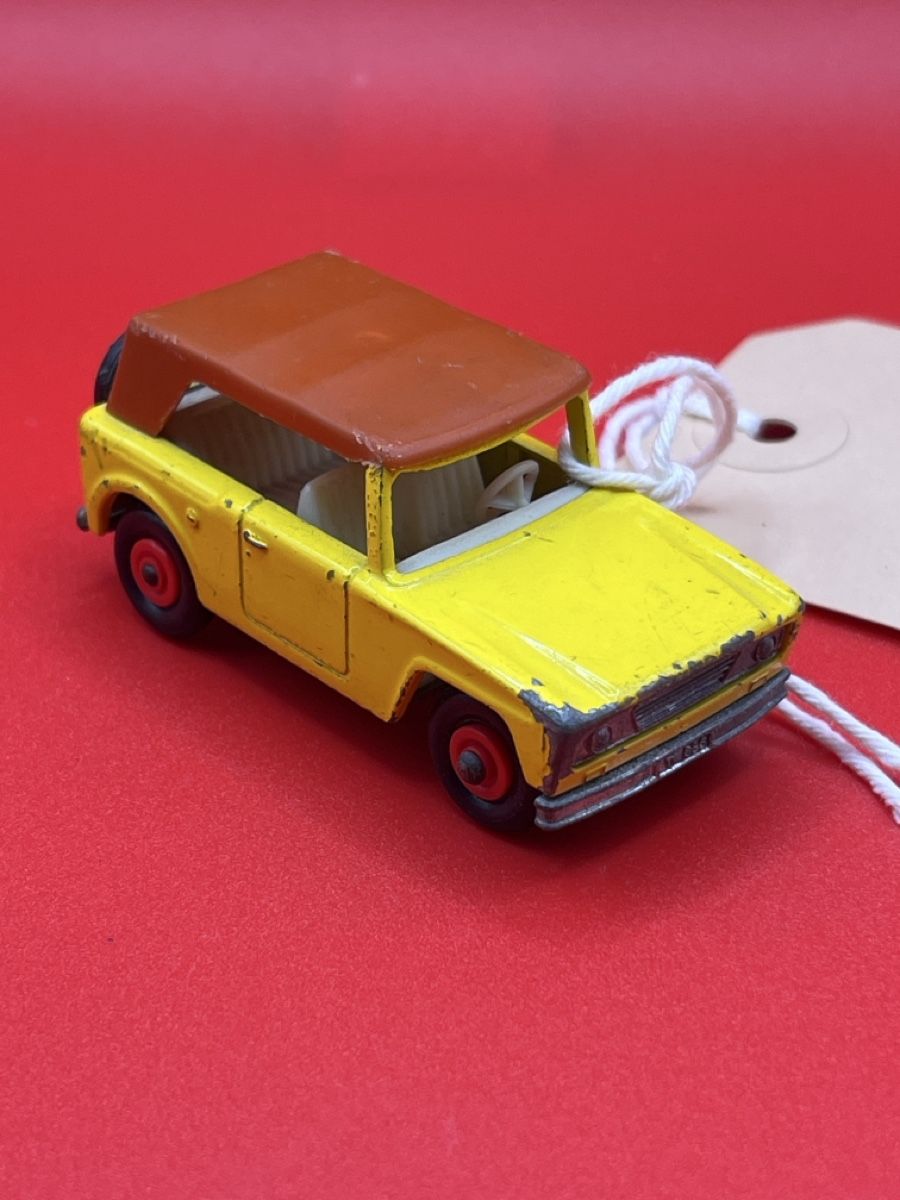 Matchbox Modellini d'auto: Matchbox Lesney Field Car No 18 – Usato da Root venduto da 156500
