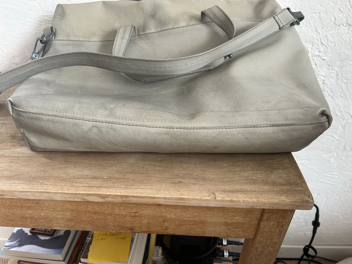 Taschen: Freitag Hoffmann Laptoptasche – Gebraucht aus Wohlen b. Bern von Honeypie 2