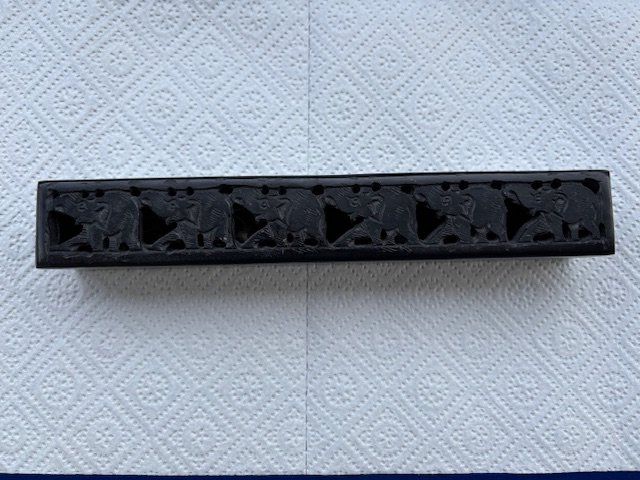 Tutte le decorazioni: Räucherbox mit geschnitzten Elefanten – Usato da Siebnen venduto da mon_n8tr