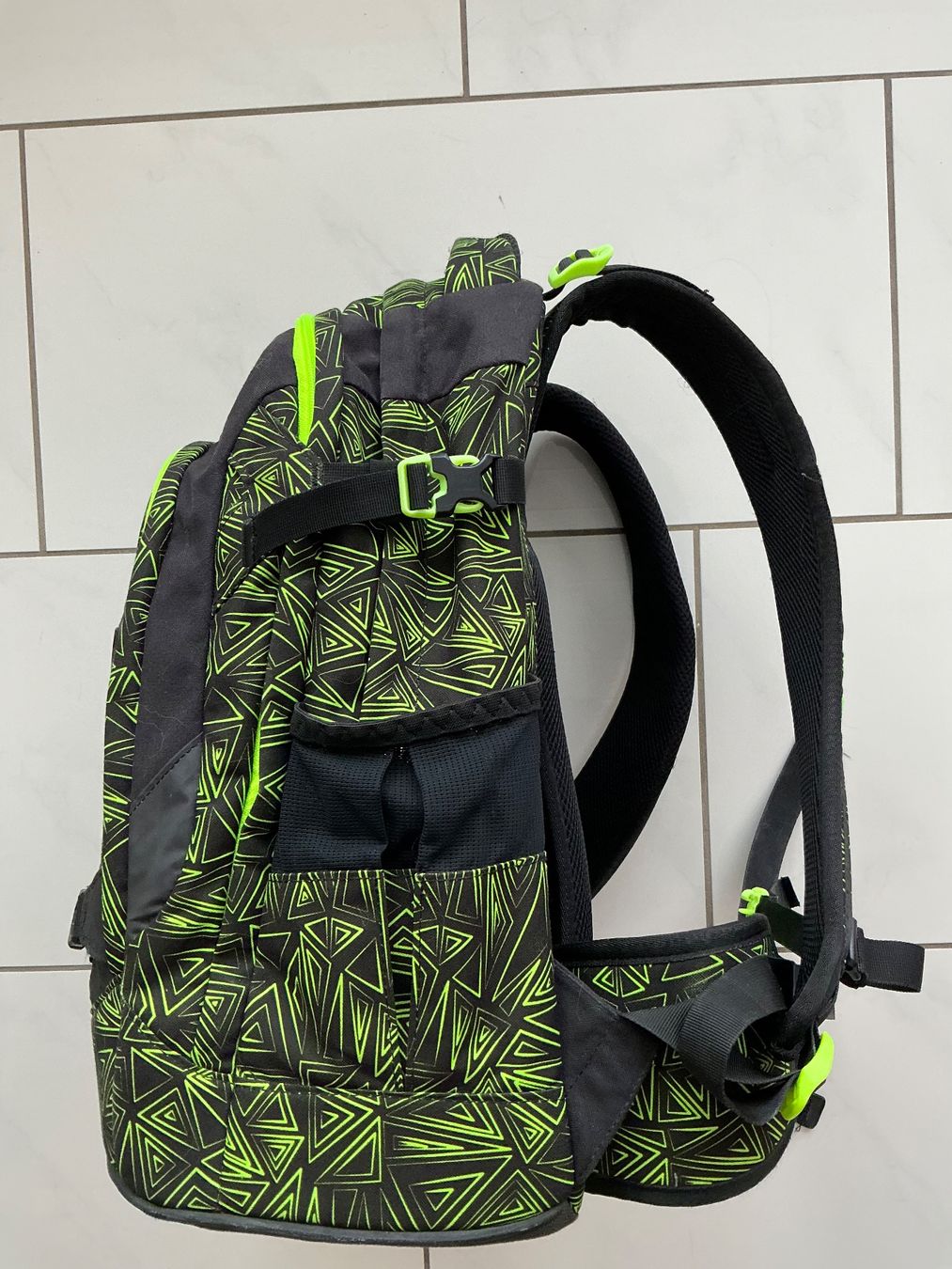 Satch Kindertaschen: Satch Schulrucksack – Gebraucht aus Biel-Benken BL von Sahra1 1