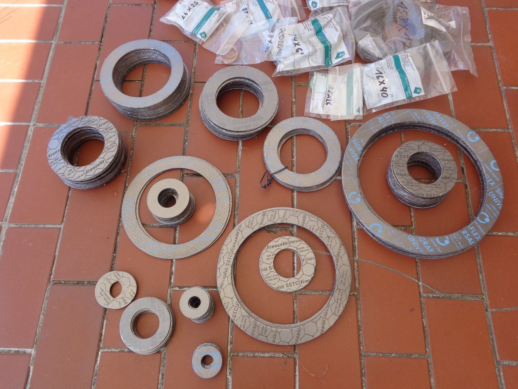Sanitär: Flansch-Boiler-Mannloch Dichtungen – Neu (gemäss Beschreibung) aus Reinach BL von sierk 8