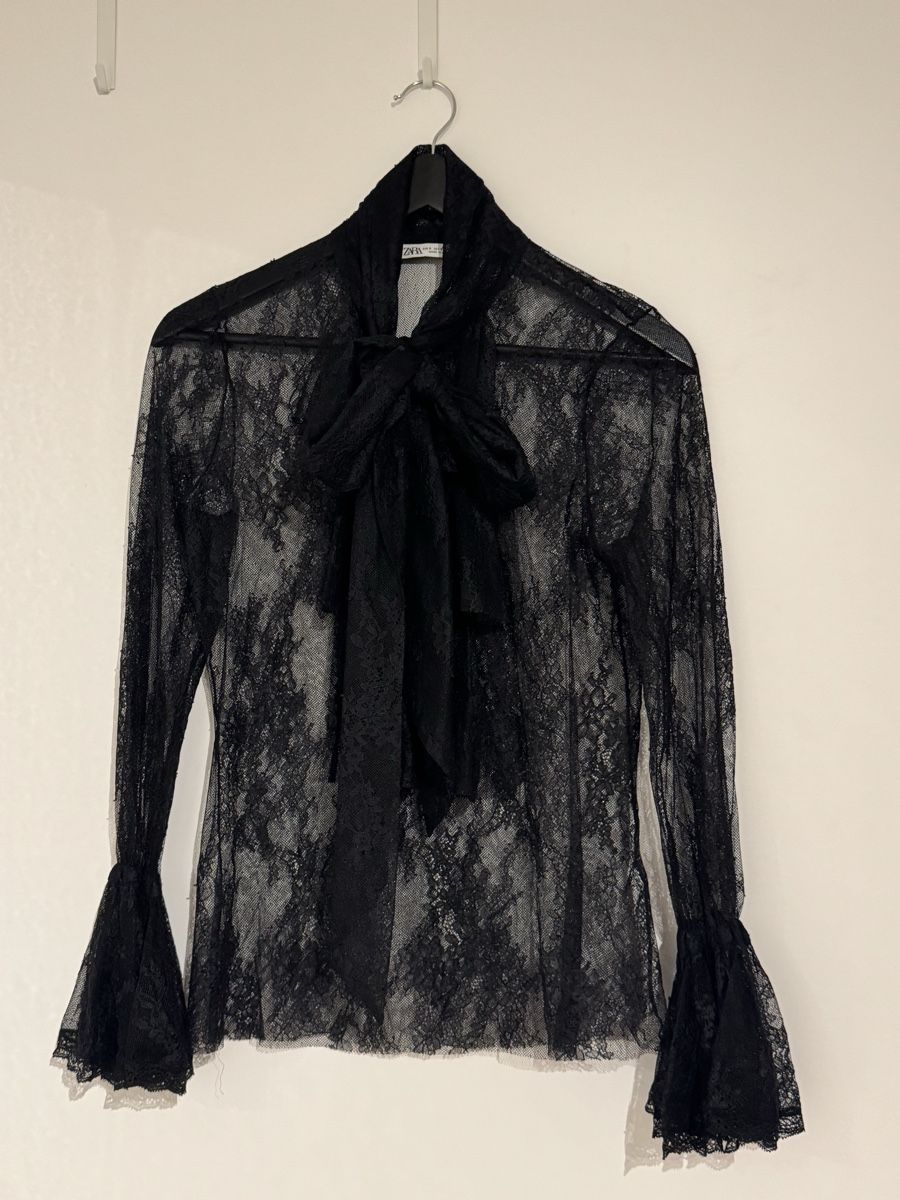 Zara Chemisiers: Zara Spitzen Bluse – Neuf (Voir description) à Meilen par nic_77cd