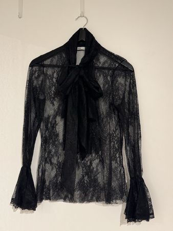 Zara Spitzen Bluse