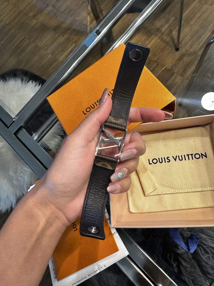 Bracciali & Braccialetti: Louis Vuitton Hockenheim Armband Grösse 21 – Usato da Brüttisellen venduto da bellavita91 2