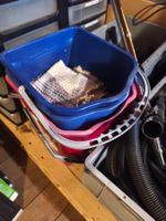 Reinigungszubehör für Staubsauger und Putzeimer, Schubladen