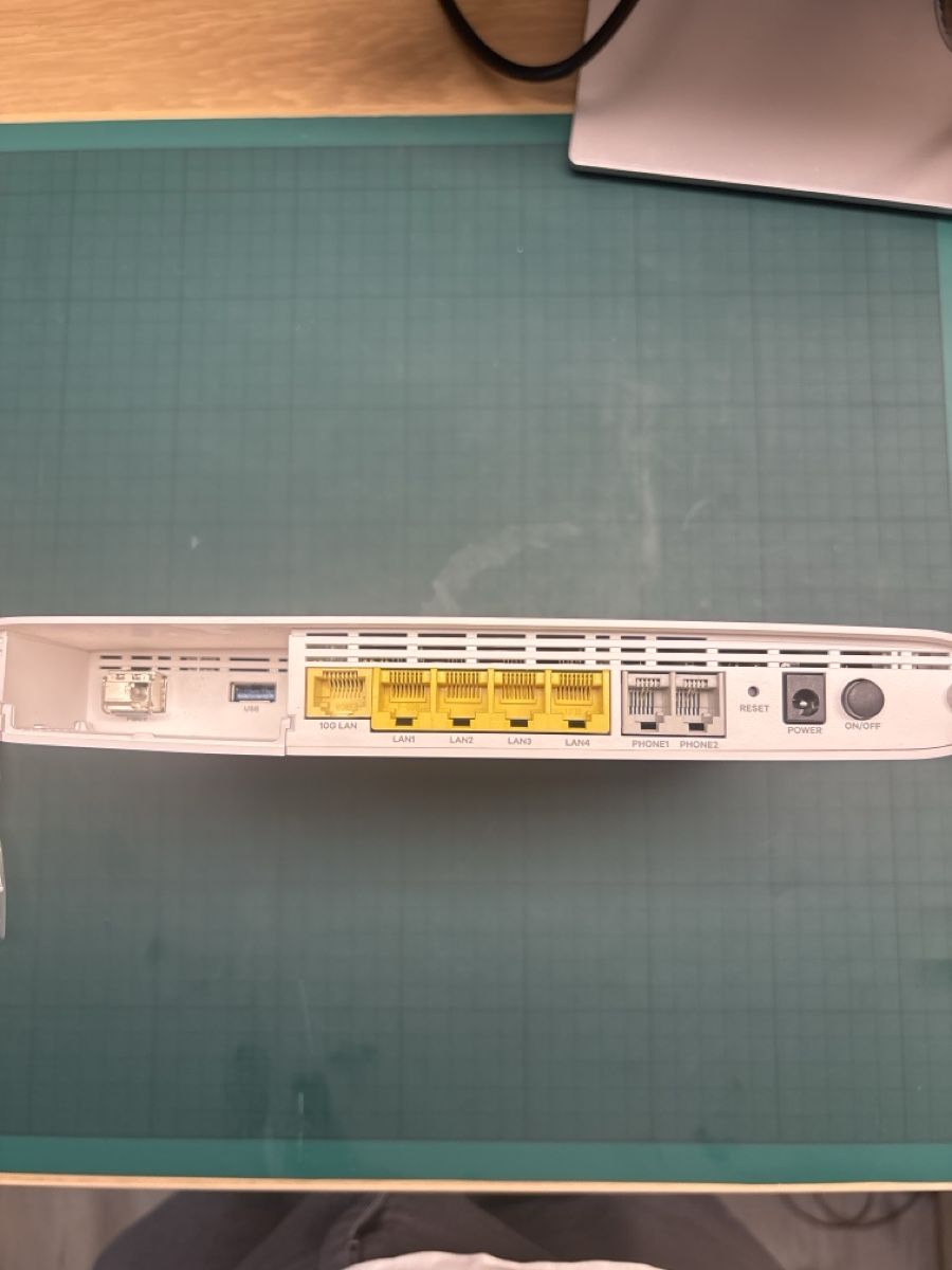 Zyxel Modem & Router: Zyxel AX7501-B0 WiFi Router – Usato da Herisau venduto da mcgw 1