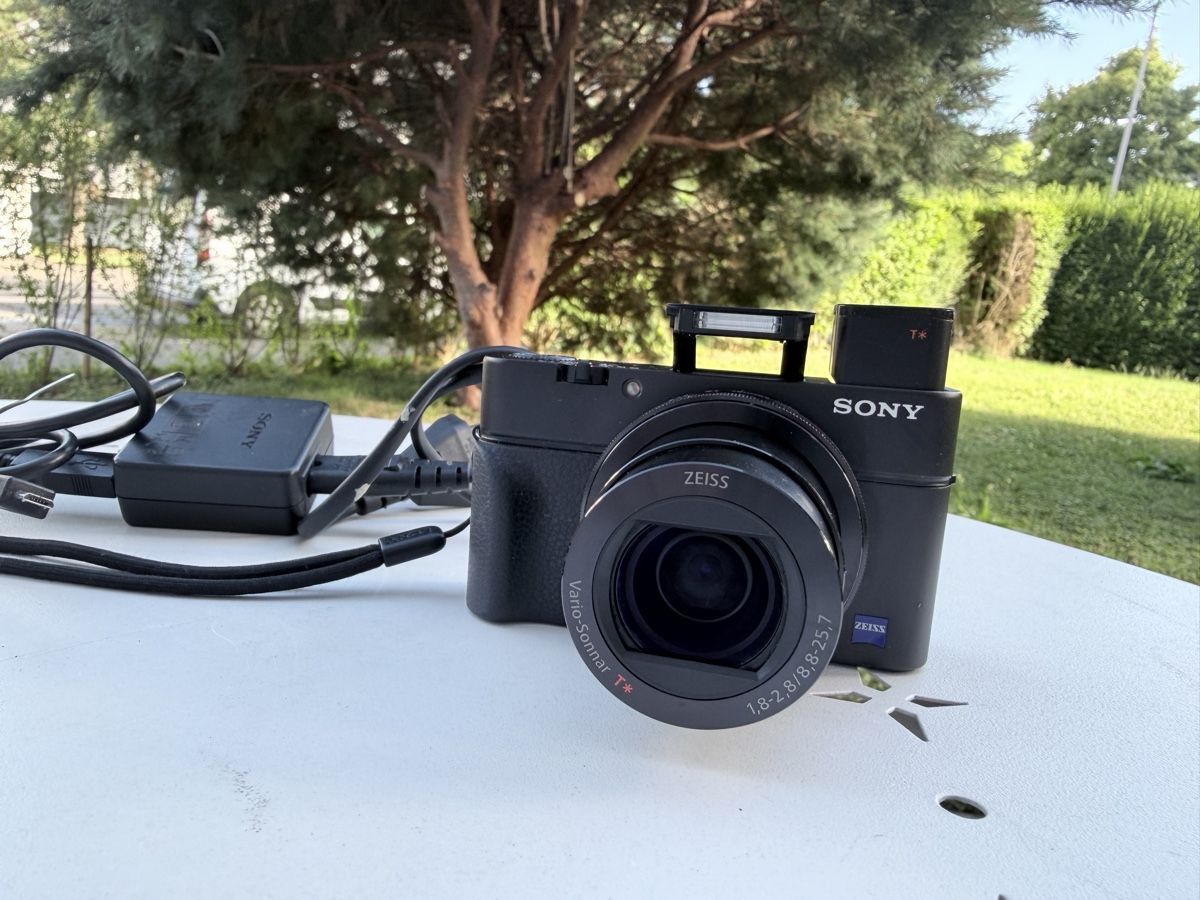 Sony Kamera: Sony RX100 M3 Digitalkamera – Gebraucht aus Zürich von semi16 2