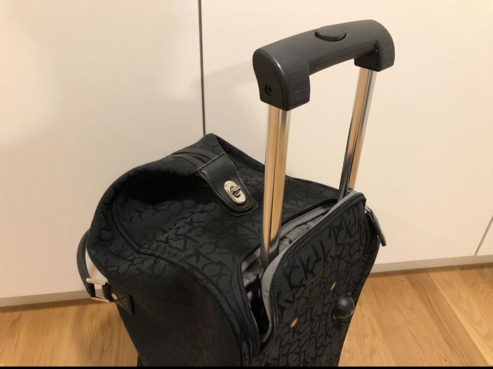 Calvin Klein Valigie: Reisetasche von Calvin Klein – Usato da Bellach venduto da mela_lela 2