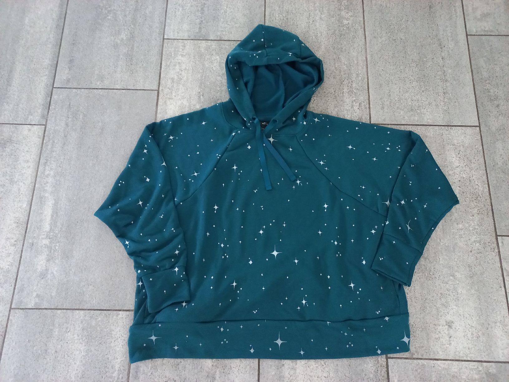 Nike Maglioni & Felpe: Pulli/Pullover von Nike Gr. XXL ungetragen – Nuovo (secondo la descrizione) da Oberuzwil venduto da venditum.