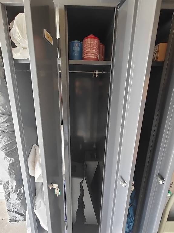 Guardaroba: Spint - Garderobe  – Usato da Oberegg venduto da LTEOnline 2