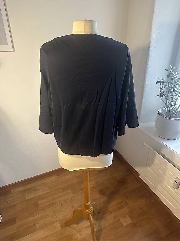 Camicette: COS Shirt / Bluse Oberteil / Oversized  – Usato da Flüh venduto da sar_6c26 2