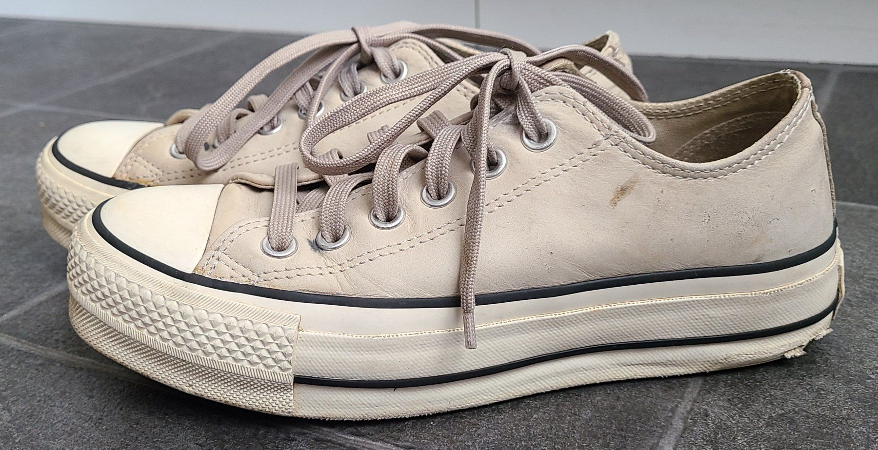 Converse Scarpe da donna: Sneaker von Converse, Gr. 36.5 – Usato da Basel venduto da Luzora