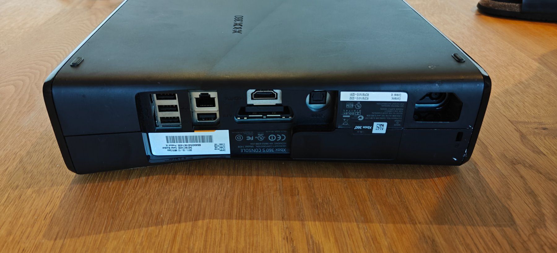 Microsoft Console: Microsoft Xbox 360 S Konsole schwarz Top – Usato da Kleinandelfingen venduto da RetroDomi 5