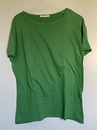 Zara Trafaluc T-shirt vert, Taille S Neuf