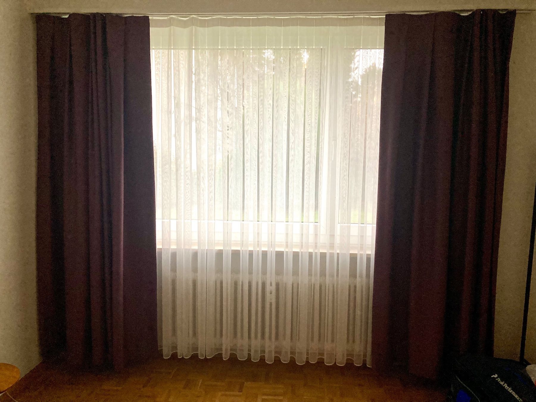 Tages-/Abdunklungsvorhänge massgenscheidert, Länge 210 cm (Gebraucht) in Zürich für CHF 100 – nur Abholung auf Ricardo kaufen