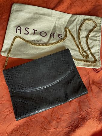 ASTOR Leder-Handtasche mit Schutzhülle