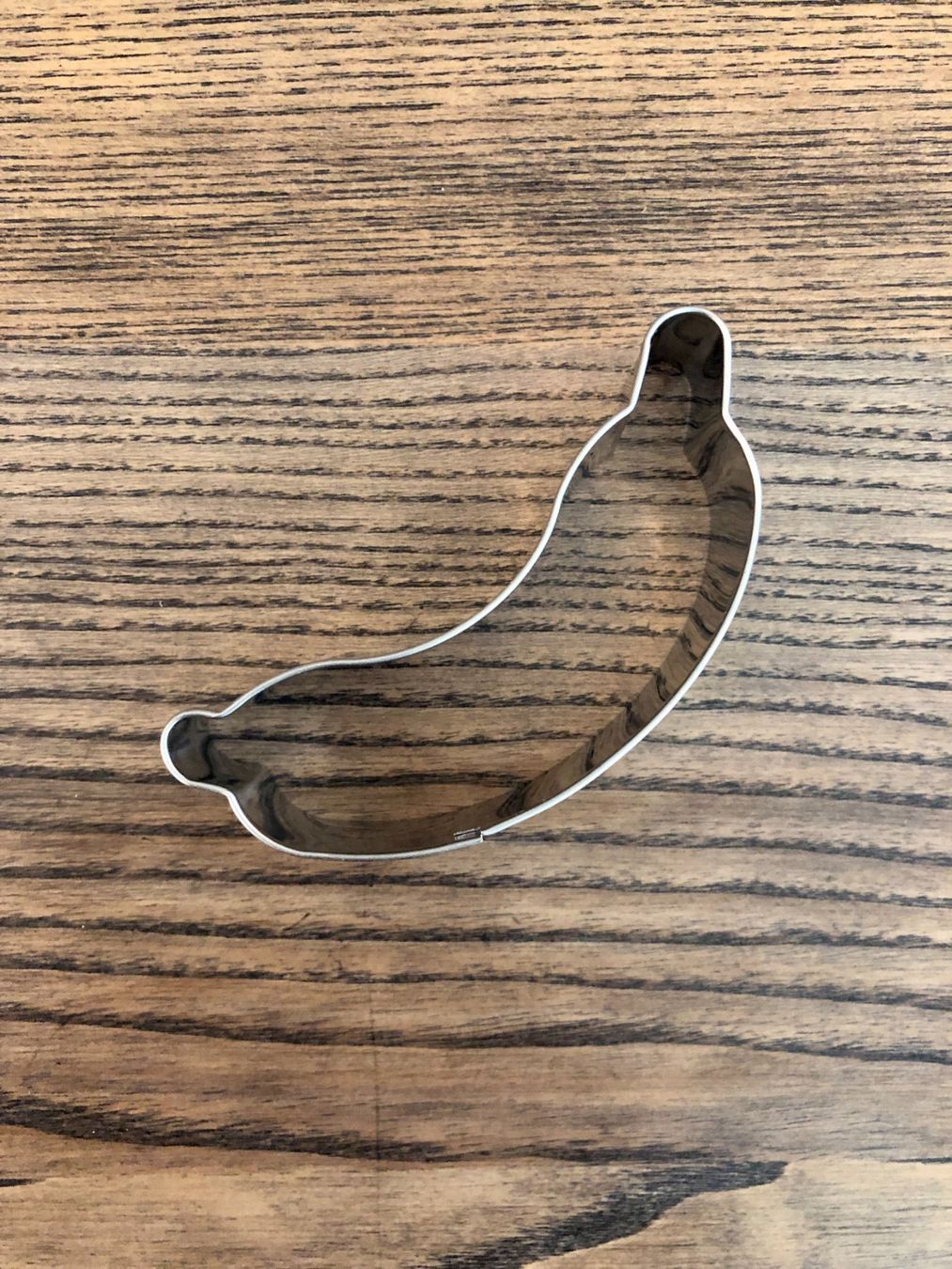 Teglie da forno: Banane Emoji Ausstechform Guetzli Ausstecher Backform – Nuovo e nell'imballaggio originale da Berg am Irchel venduto da Zweiti_Chance