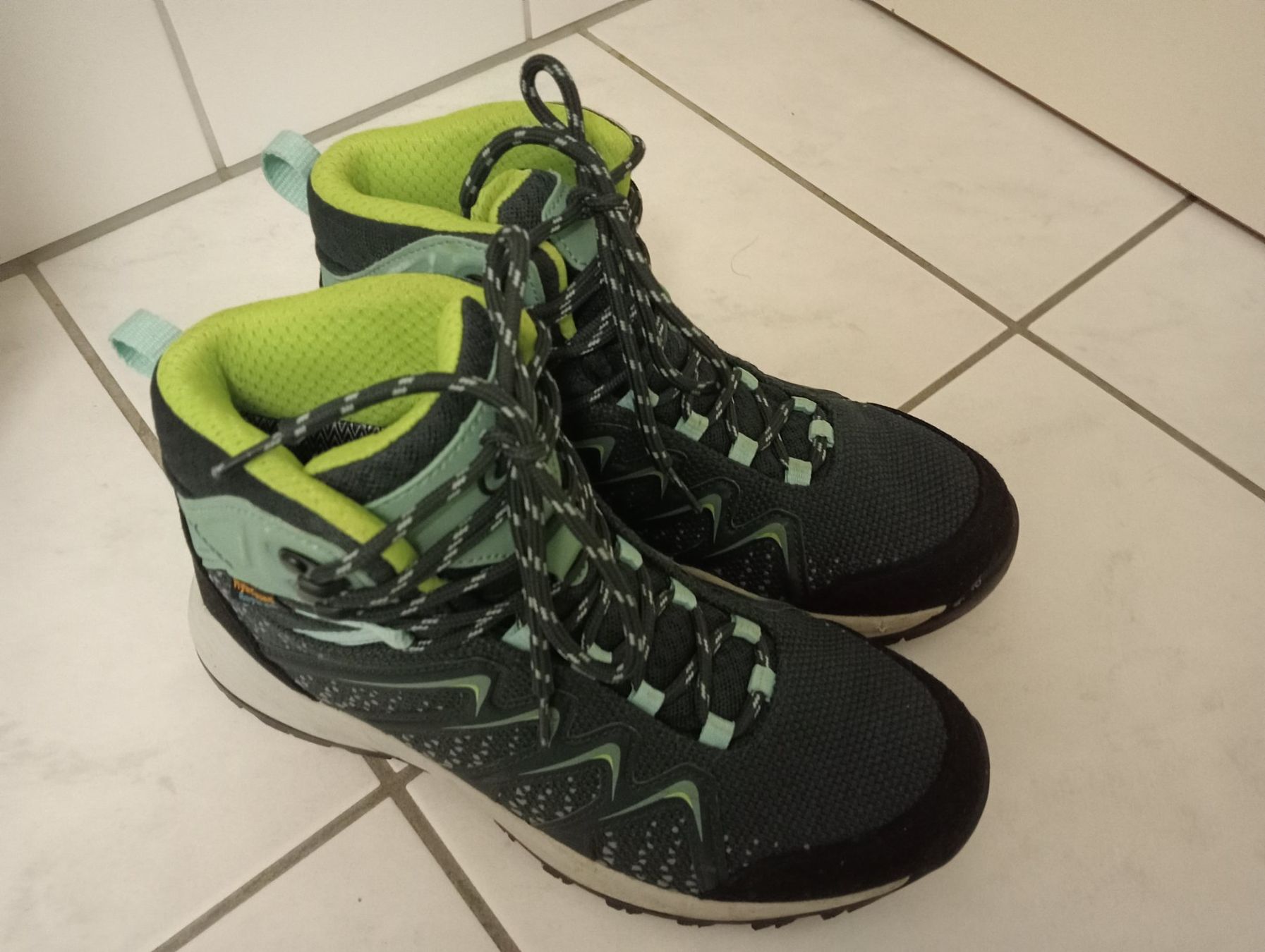 Sherpa Scarpe da uomo: Sherpa Wanderschuh Gr. 38 – Nuovo (secondo la descrizione) da Rüfenacht BE venduto da anemask