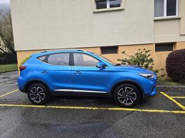 MG zs2 luxury