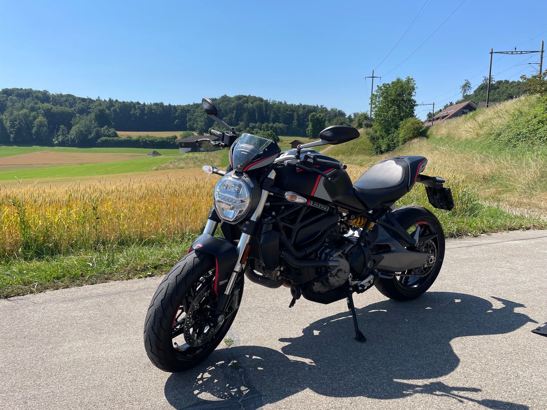 Ducati Strada: Ducati Monster 821 Stealth – Usato da Winterthur venduto da mis_sh5v