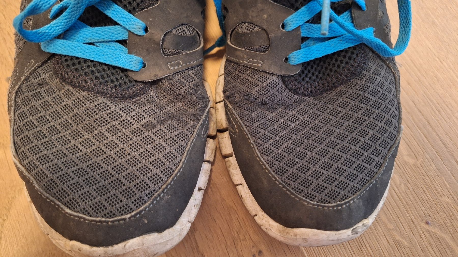 Nike Scarpe da uomo: Nike Schuhe 40.5 – Usato da Brig venduto da snowball92 3