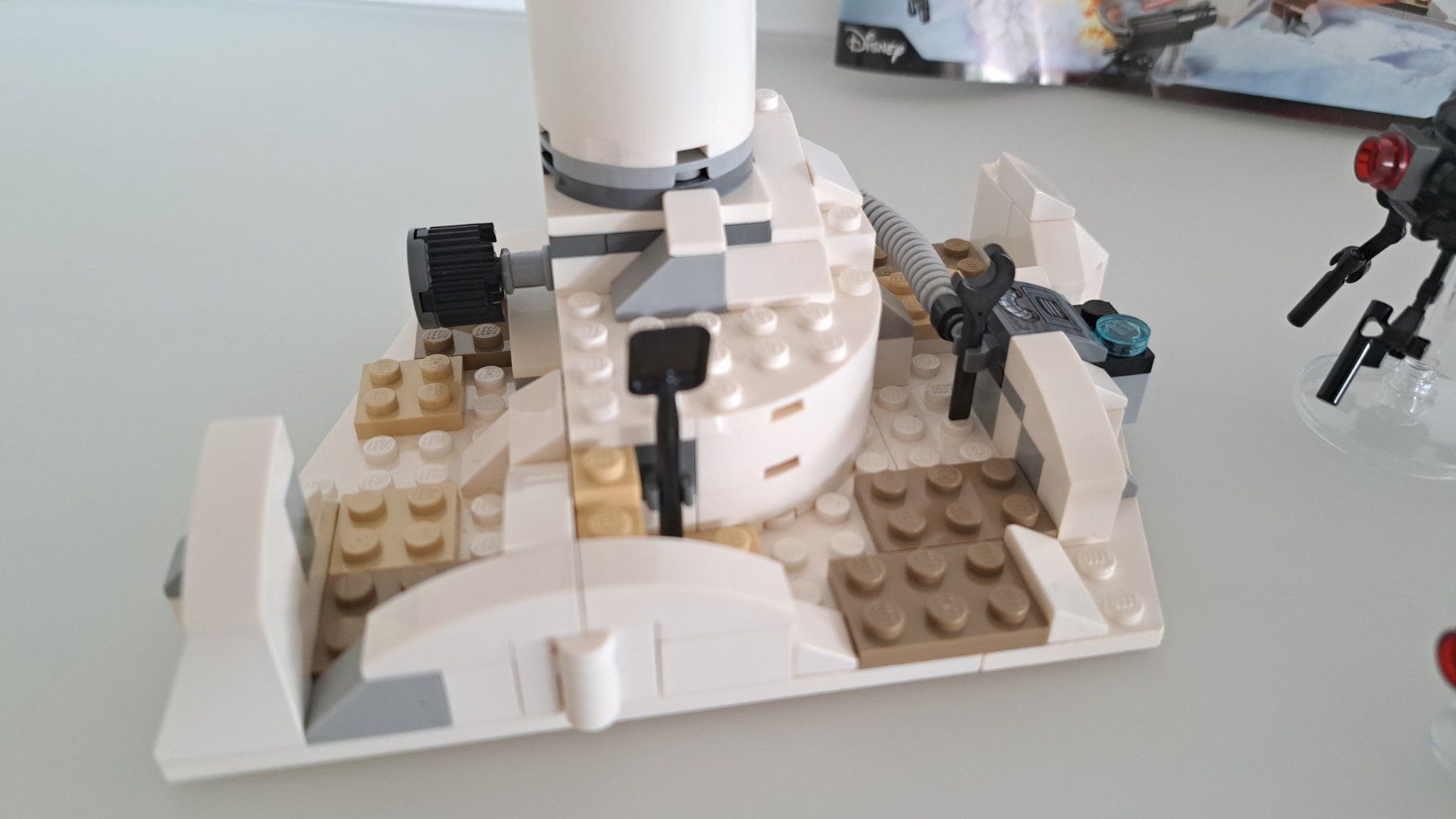 Lego Giocattoli: LEGO Star Wars 75138 Hoth Attack mit Anleitung – Usato da Langendorf venduto da thesi246 4