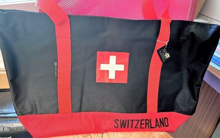 Tasche Switzerland rot schwarz