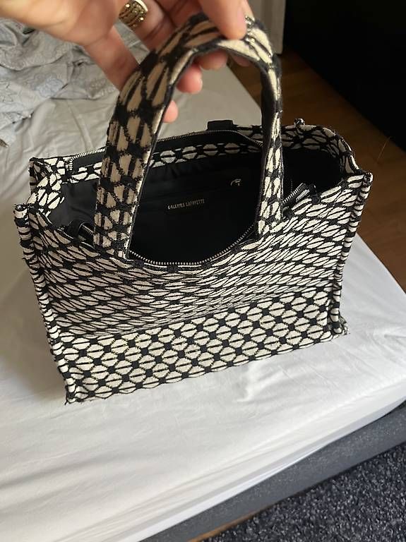 Borse da donna: Strandtasche aus Stoff – Usato da Zürich venduto da ali_v7f7 2