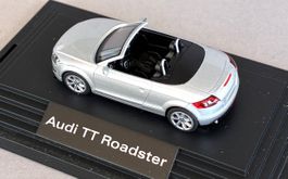 Audi Collection Audi TT Roadster silber MST 1:87