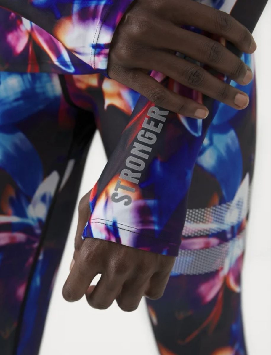 Tops: Stronger top sport – Neuf (Voir description) à Forel FR par Papillon2020 1