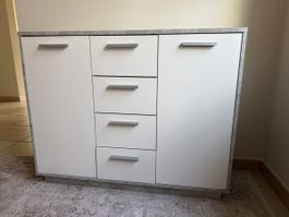 Schönes französisches Sideboard
